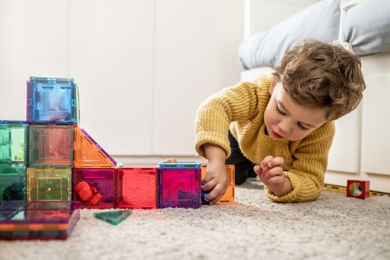 Psychomotorický vývoj dieťaťa medzi 1. a 2. rokom
